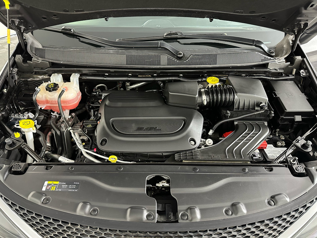 Used 2019 Chrysler Pacifica LX FWD image 28
