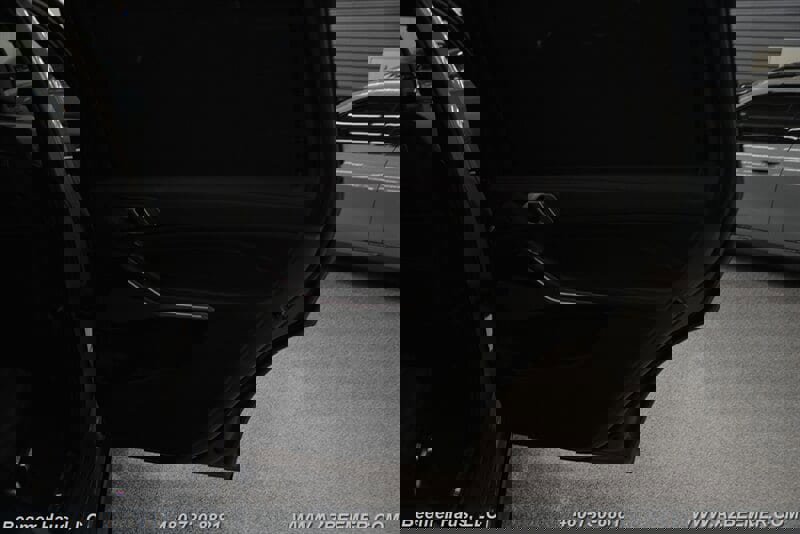 Used 2023 BMW X7 M60i w/ Climate Comfort Package image 43