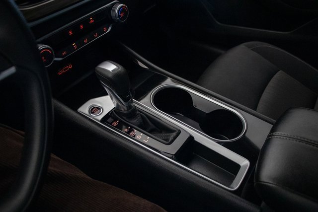 Used 2024 Nissan Altima 2.5 SV image 32