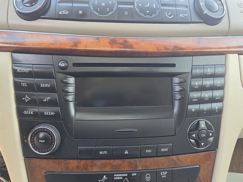 Used 2003 Mercedes-Benz E 320 Sedan image 21