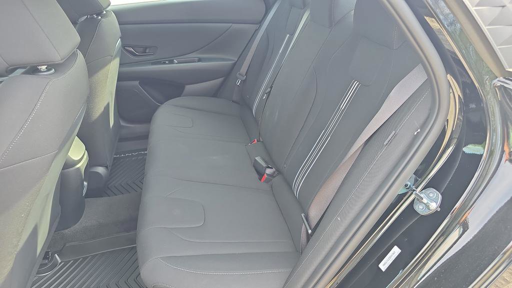 New 2026 Hyundai Elantra Sport FWD image 28