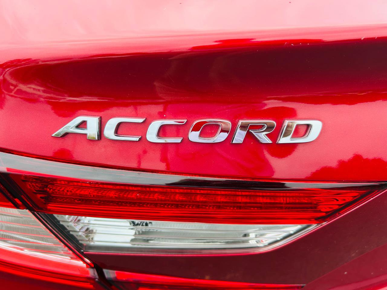 Used 2019 Honda Accord LX image 28