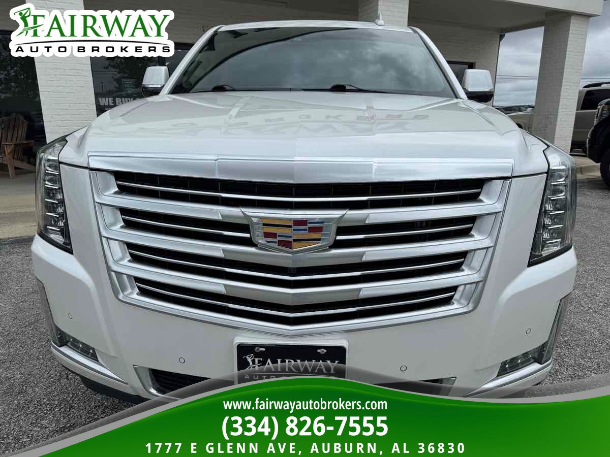 Used 2016 Cadillac Escalade Platinum AWD/4WD image 3