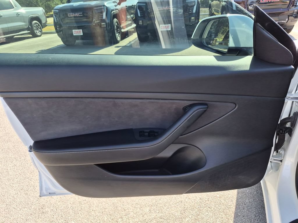 Used 2021 Tesla Model 3 Standard Range Plus RWD image 15