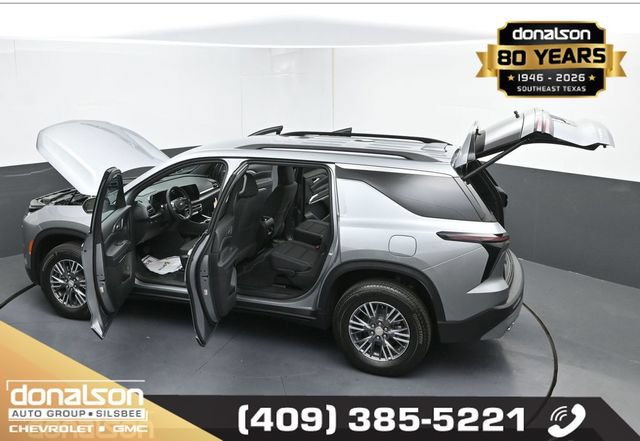 New 2026 Chevrolet Traverse LT w/ Driver Confidence Package FWD image 26