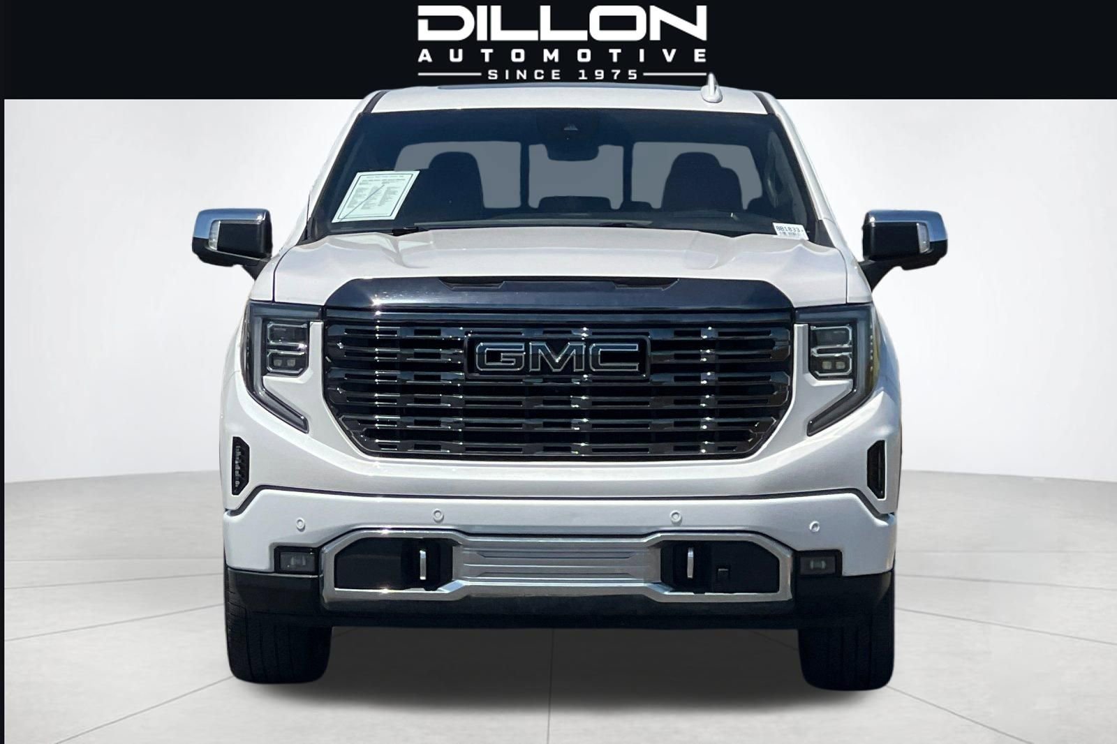 Used 2022 GMC Sierra 1500 Denali Ultimate AWD/4WD image 9