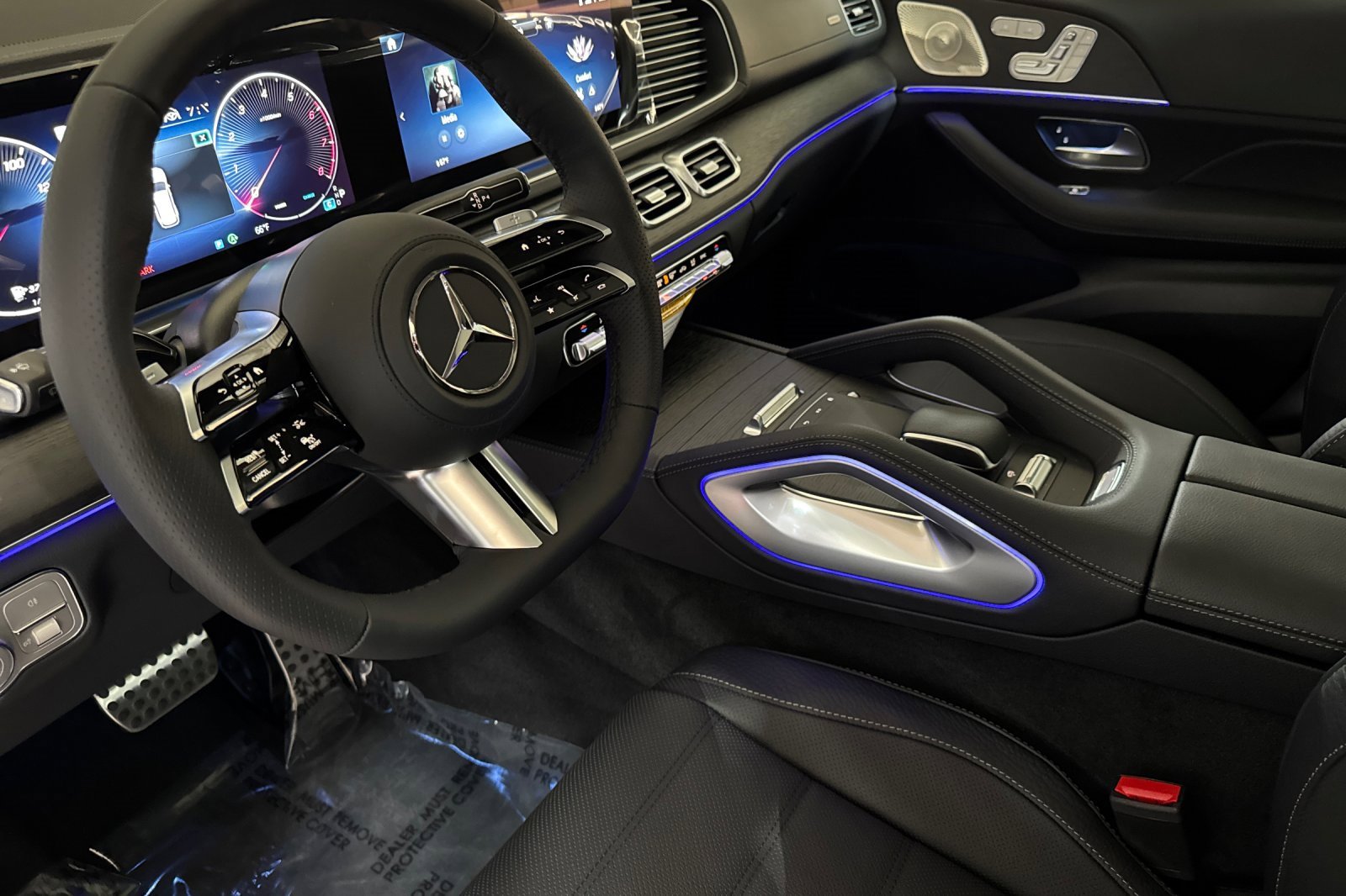New 2026 Mercedes-Benz GLS 450 4MATIC image 10