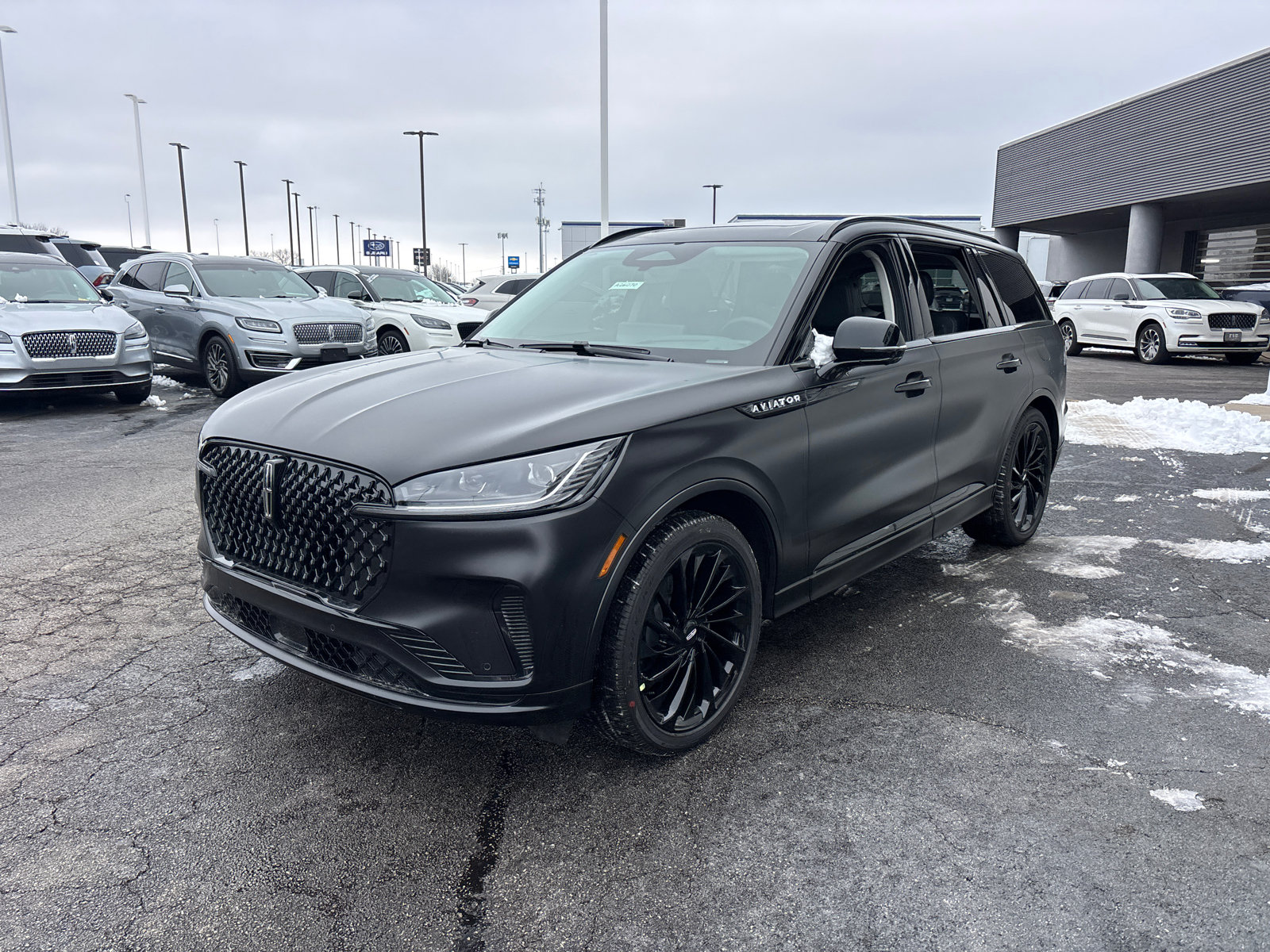 New 2026 Lincoln Aviator Reserve image 3