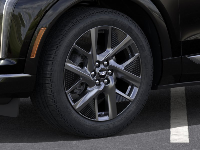 New 2026 Cadillac Optiq Luxury 1 RWD image 9