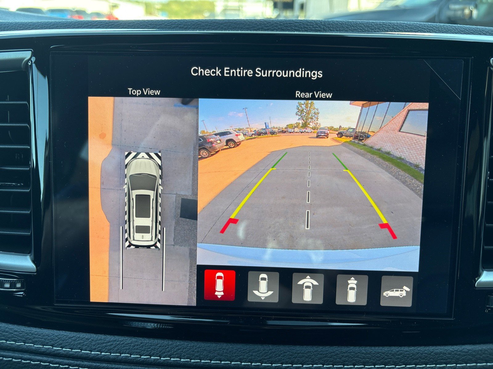 New 2026 Chrysler Pacifica Select image 20