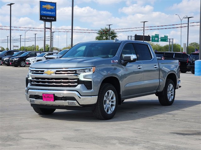 New 2026 Chevrolet Silverado 1500 LTZ w/ LTZ Premium Package video 2