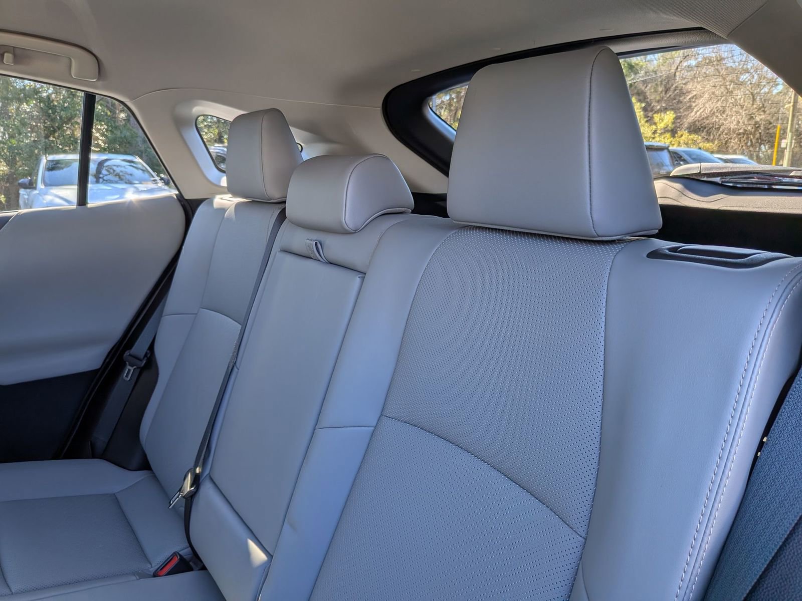 Used 2021 Toyota Venza XLE w/ Softex Package image 30