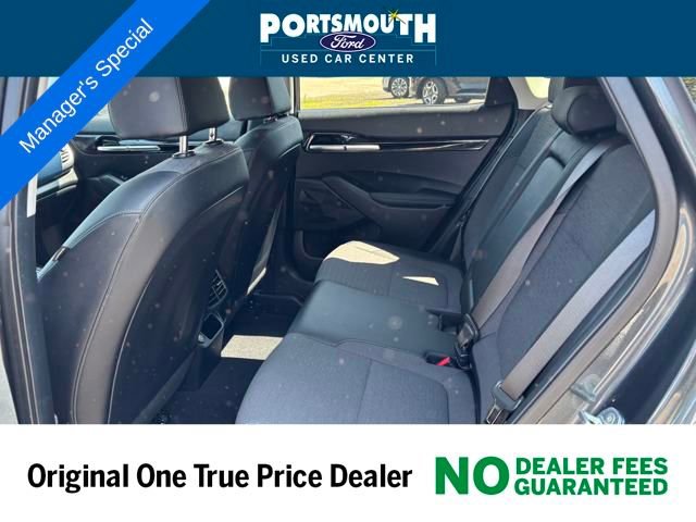 Used 2023 Kia Seltos Nightfall Edition image 4