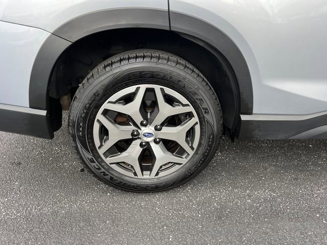 Used 2022 Subaru Forester Premium image 13