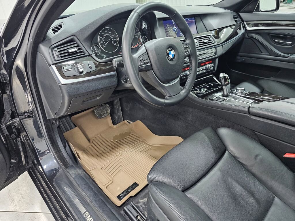 Used 2012 BMW 535i xDrive Sedan image 24