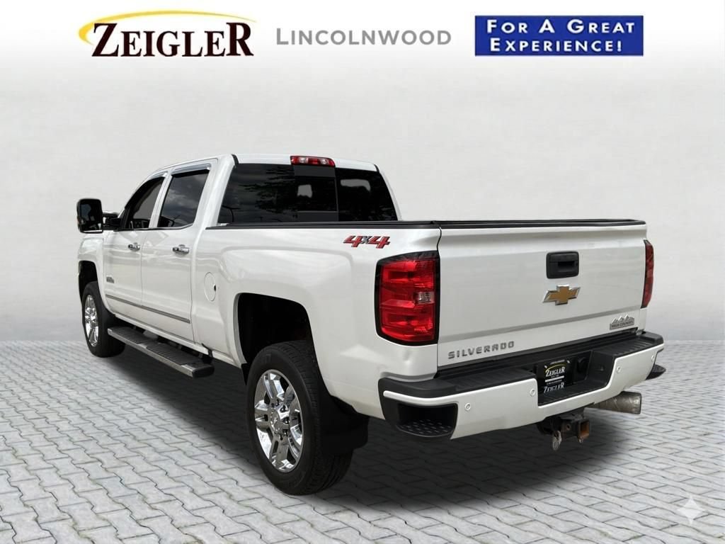 Used 2019 Chevrolet Silverado 2500 High Country w/ Duramax Plus Package AWD/4WD image 4