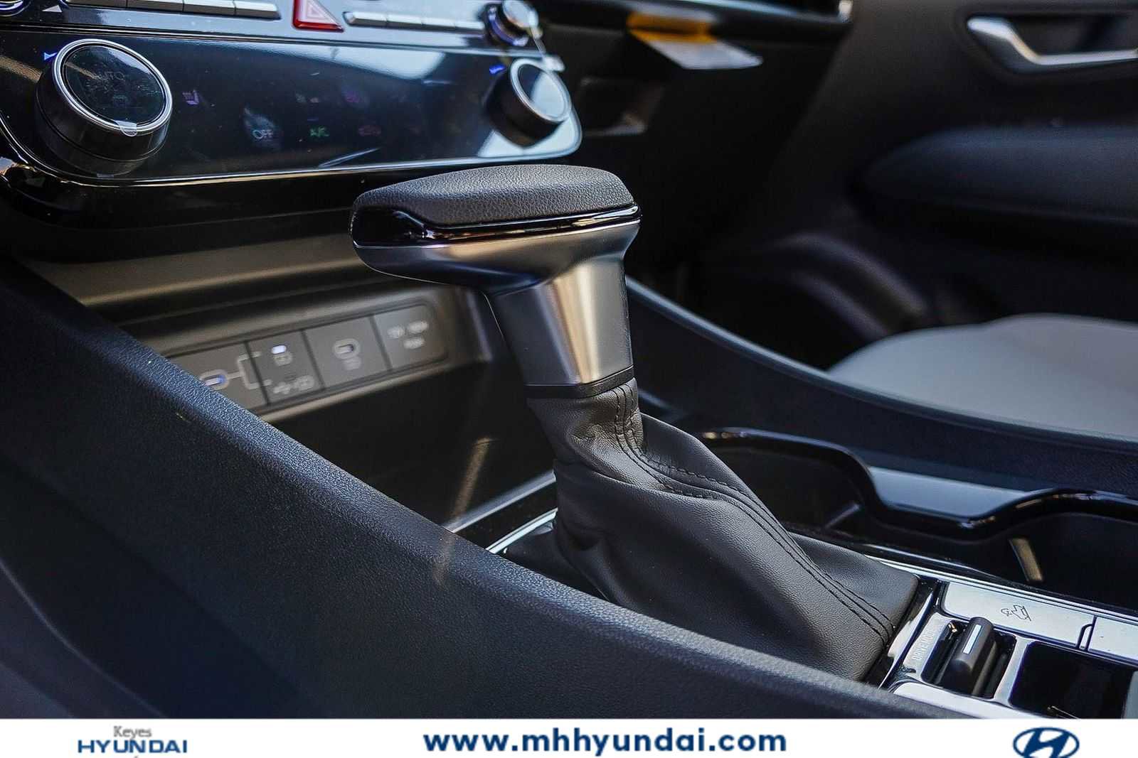 New 2026 Hyundai Santa Cruz SEL FWD image 25