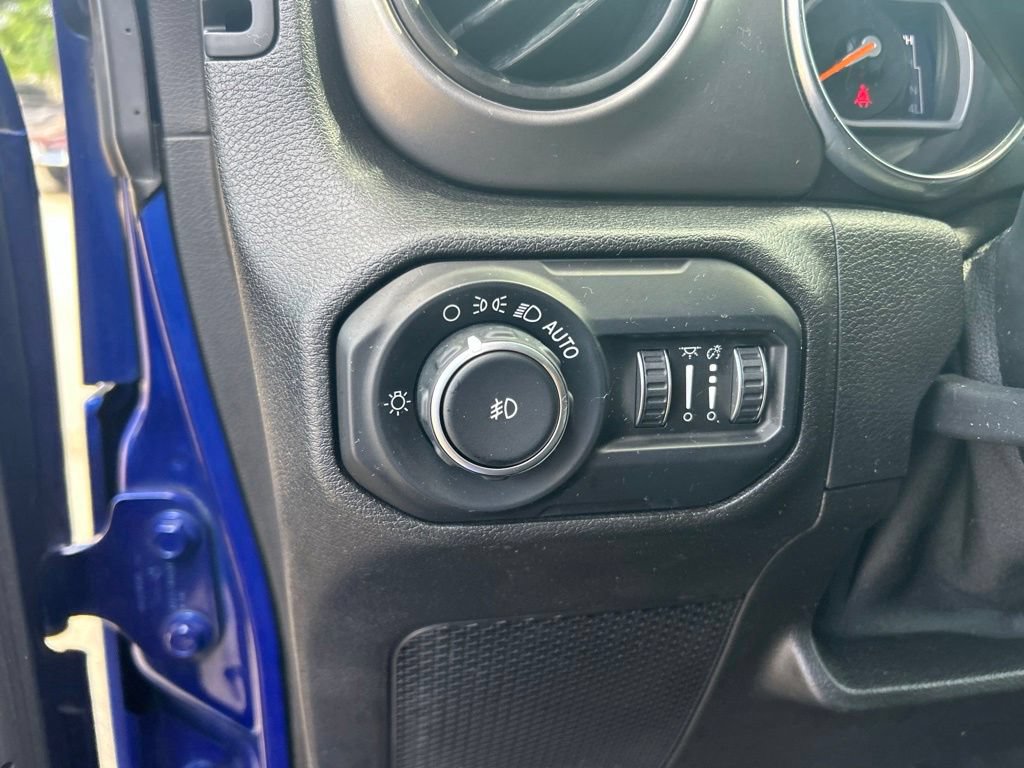 Used 2019 Jeep Wrangler Unlimited Sport S AWD/4WD image 34