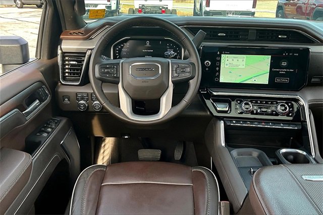 Used 2025 GMC Sierra 2500 Denali w/ Denali Reserve Package image 9