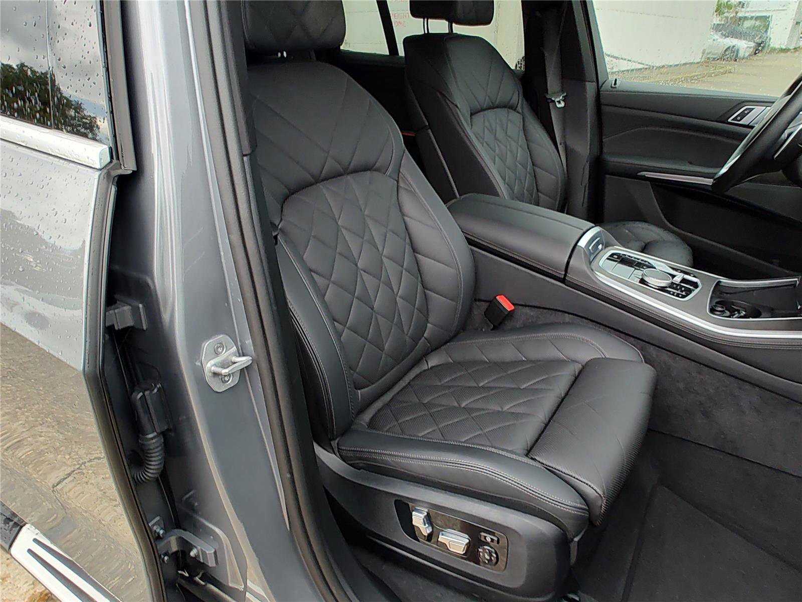 Certified 2025 BMW X5 xDrive40i image 25