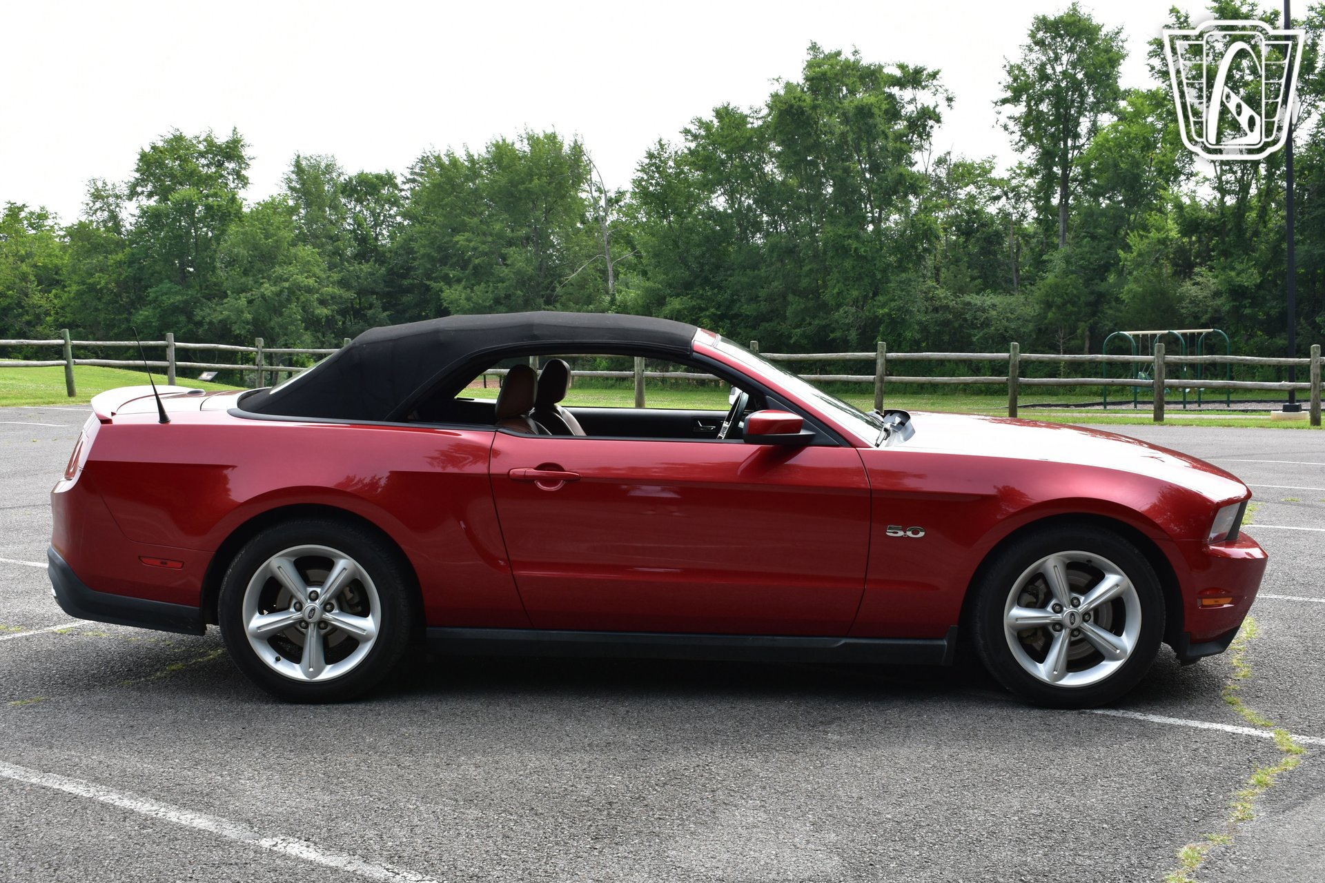 Used 2011 Ford Mustang GT Premium w/ Comfort Pkg RWD image 40