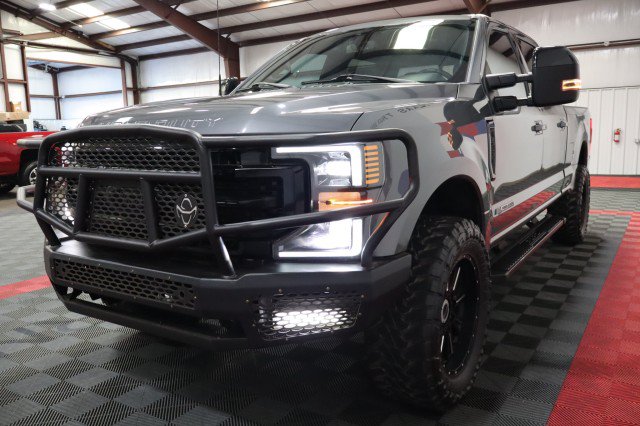 Used 2022 Ford F250 Lariat w/ Lariat Ultimate Package AWD/4WD image 15
