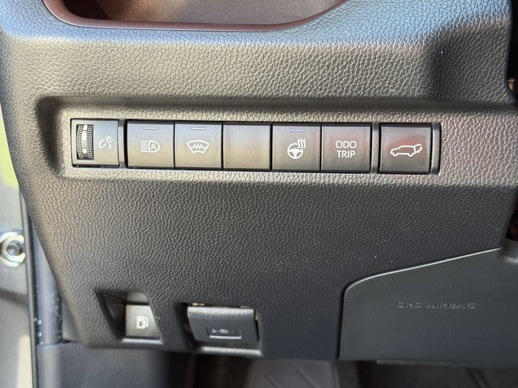 Certified 2023 Toyota RAV4 Limited w/ Limited Grade Weather Package AWD/4WD image 22