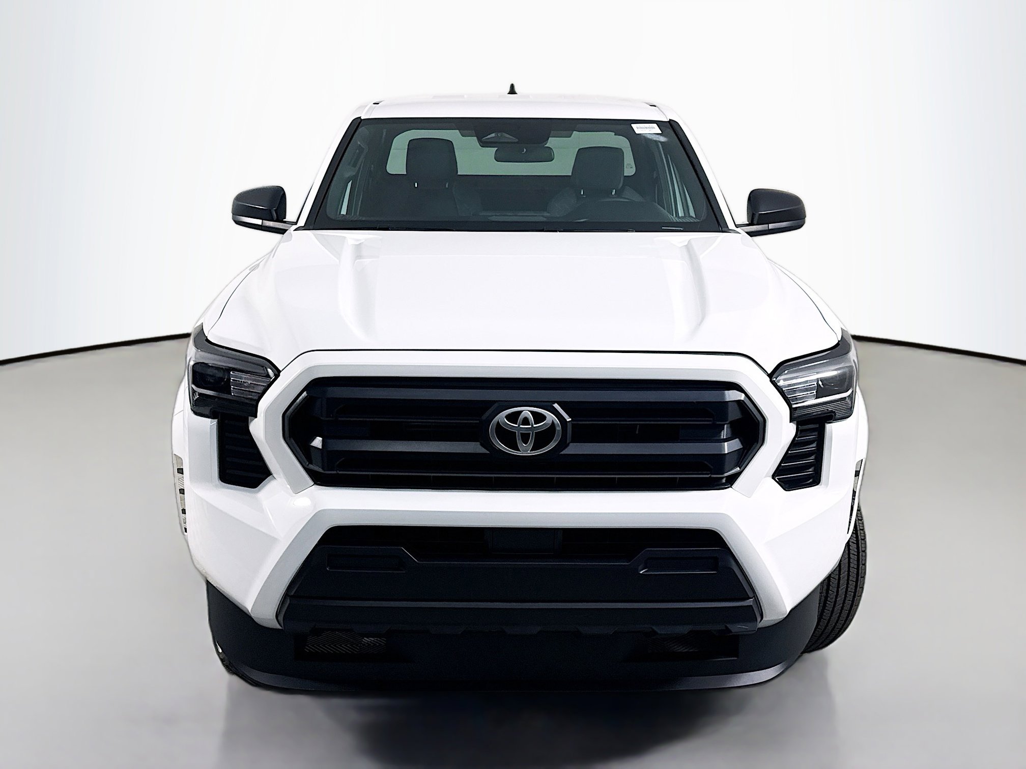 Used 2025 Toyota Tacoma SR video 2