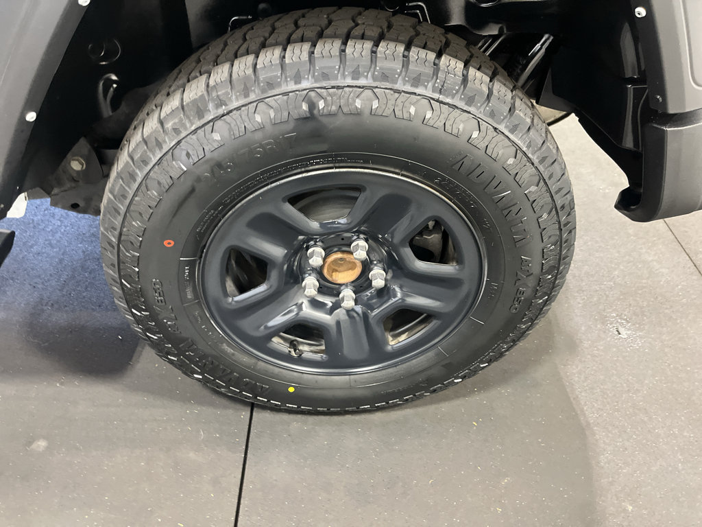 Used 2022 Jeep Wrangler Unlimited Sport AWD/4WD image 29