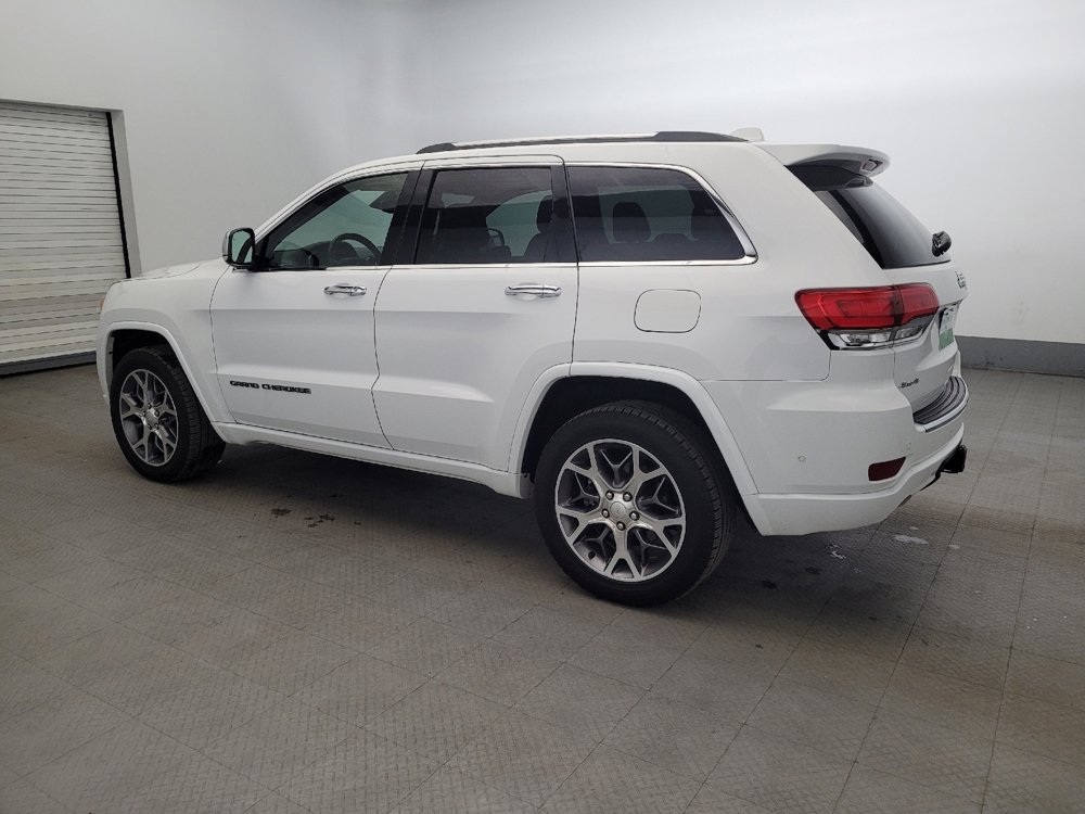 Used 2020 Jeep Grand Cherokee Overland image 3