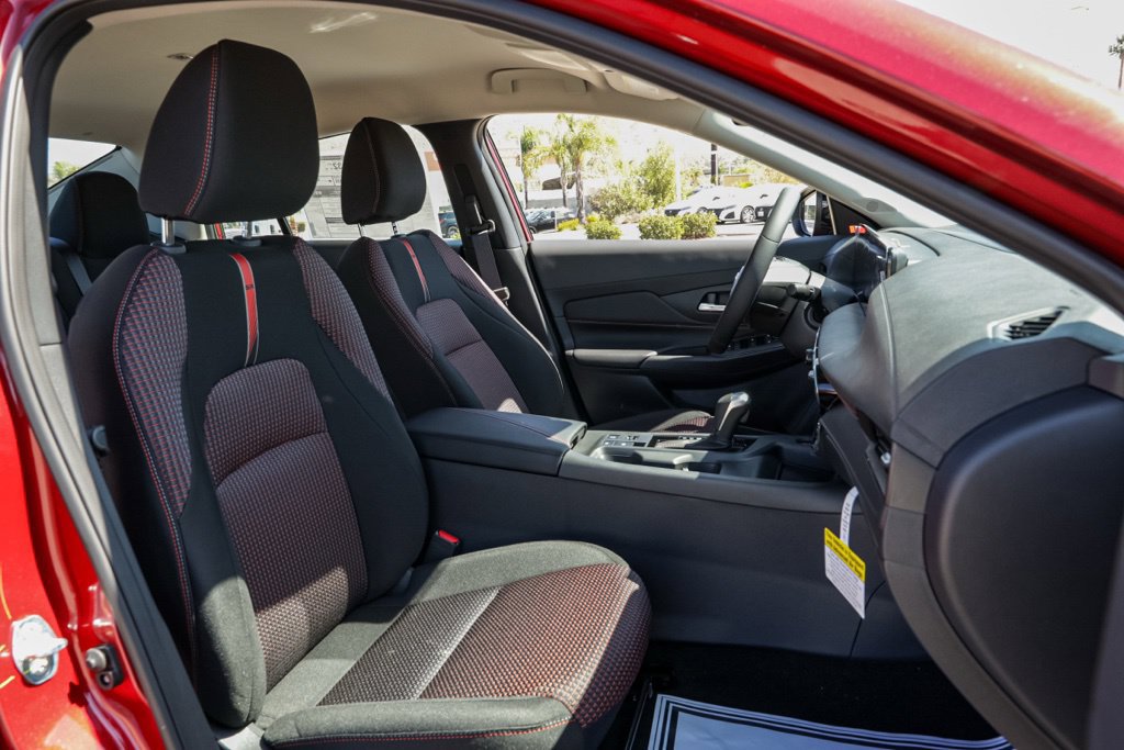 New 2027 Nissan Sentra SR FWD image 20