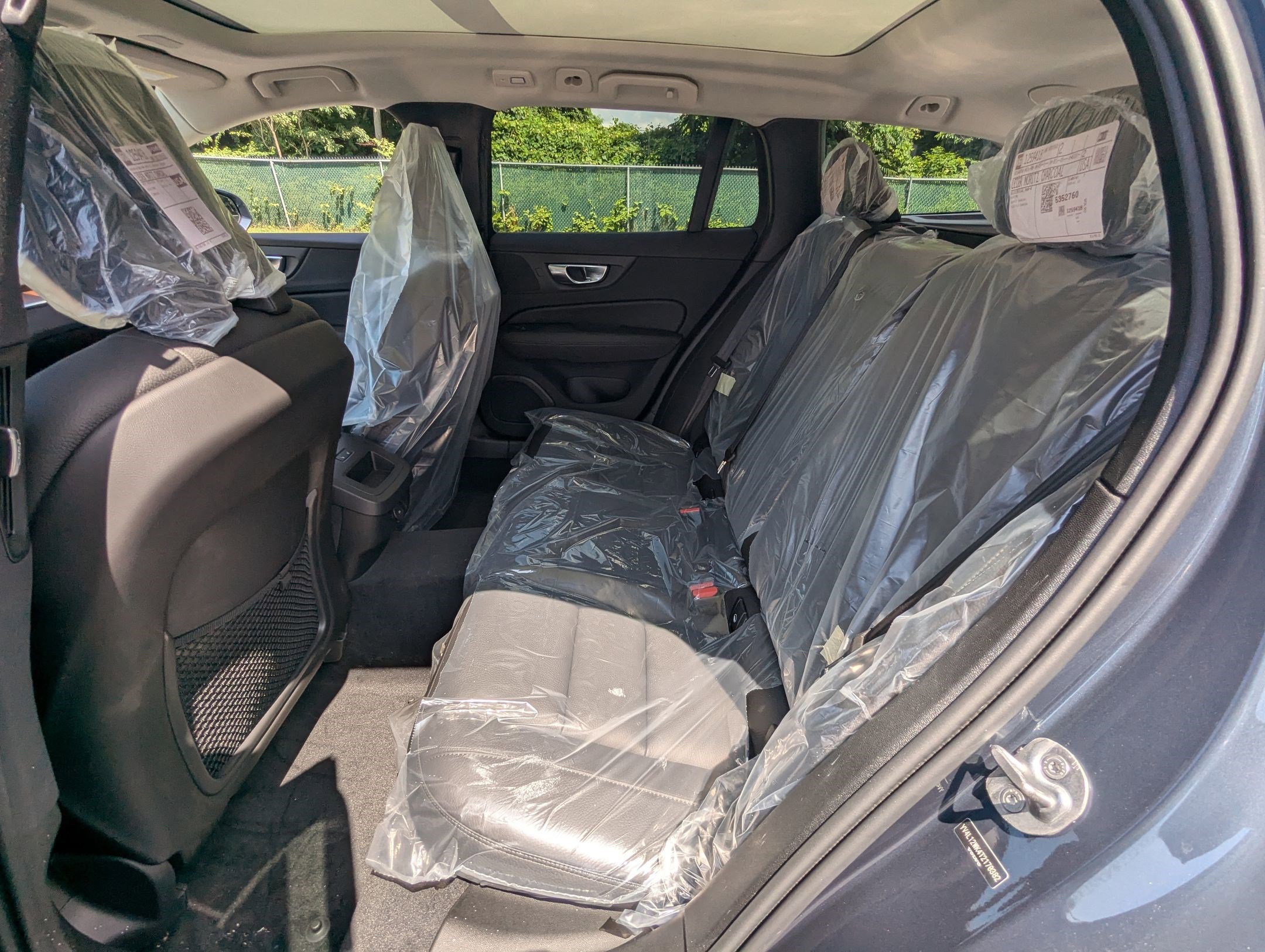 New 2026 Volvo V60 B5 Cross Country Plus w/ Protection Package Premier image 19