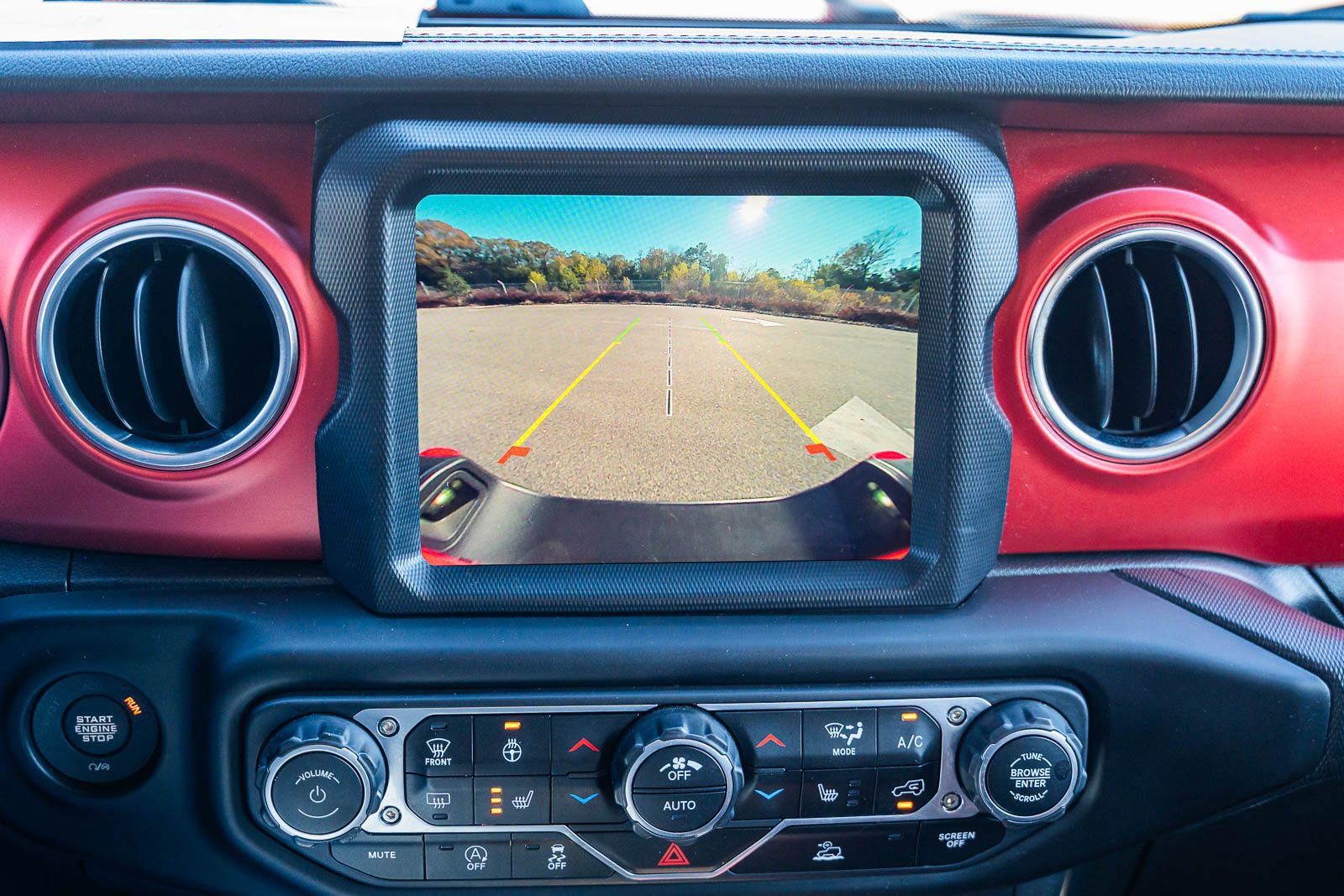 Used 2023 Jeep Gladiator Rubicon w/ LED Lighting Group image 33