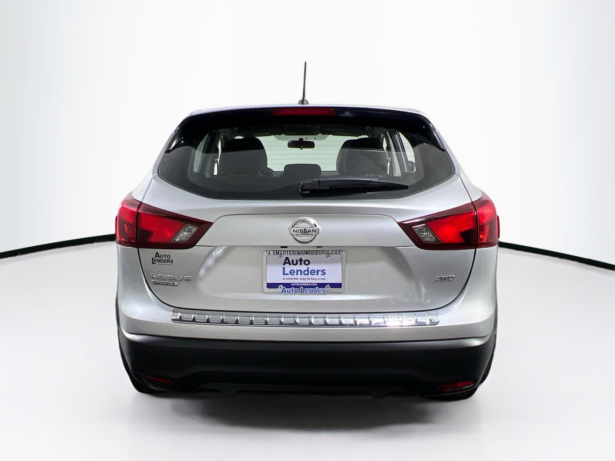 Used 2018 Nissan Rogue Sport S AWD/4WD image 6