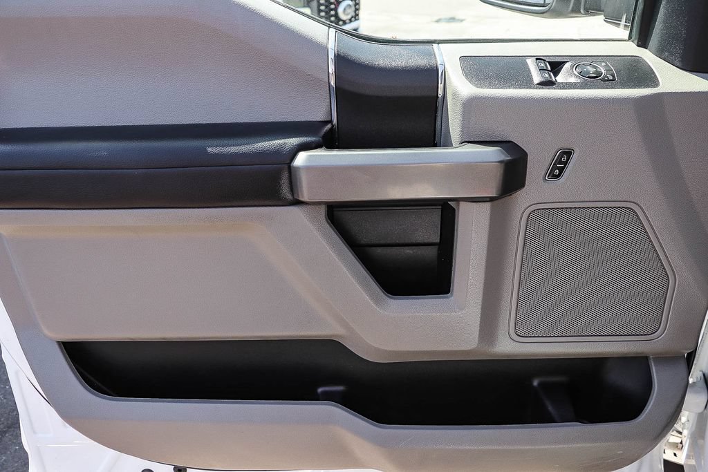 Used 2020 Ford F550 4x4 Regular Cab Super Duty image 26