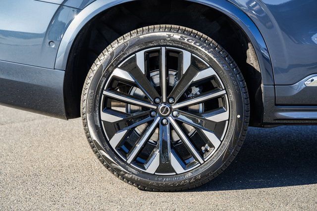 New 2026 Volvo XC90 B6 Ultra w/ Protection Package Premier image 18