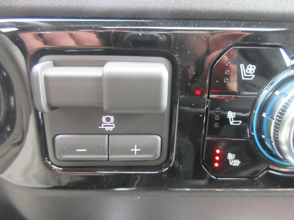 New 2026 GMC Sierra 1500 SLT w/ SLT Convenience Package image 19