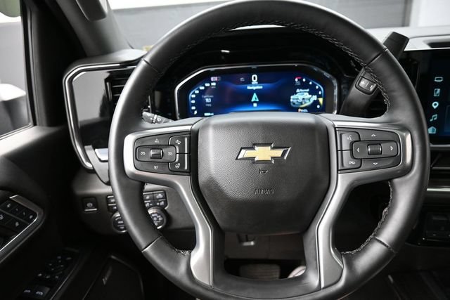 Certified 2025 Chevrolet Silverado 2500 LTZ w/ LTZ Convenience Package AWD/4WD image 8