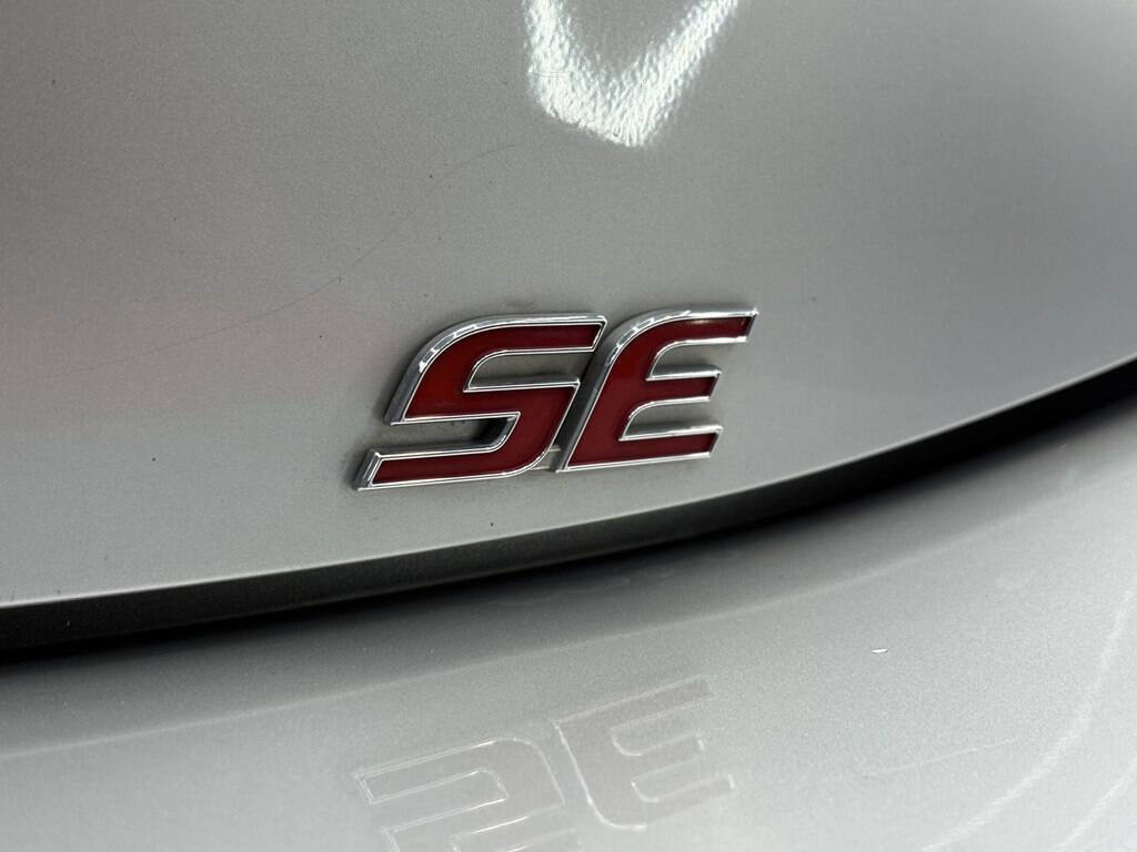 Used 2021 Toyota Corolla SE image 26