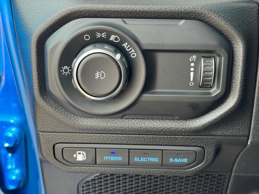 Used 2025 Jeep Wrangler Unlimited Sport S 4xe AWD/4WD image 19
