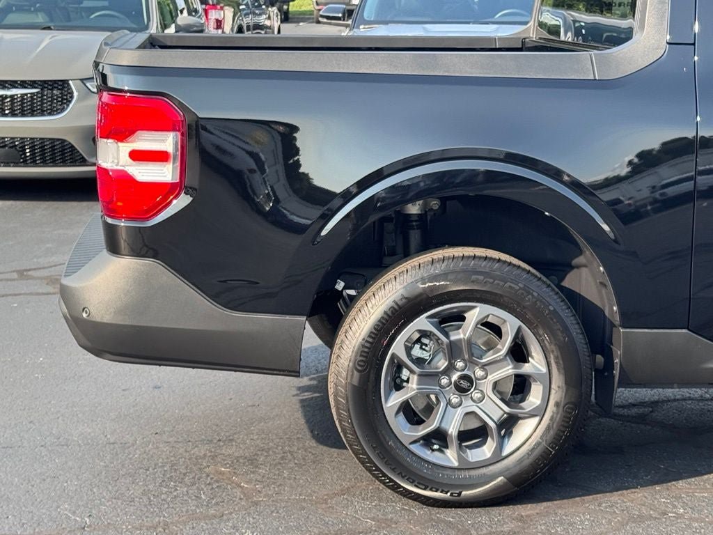New 2026 Ford Maverick XLT w/ XLT Luxury Package FWD image 40