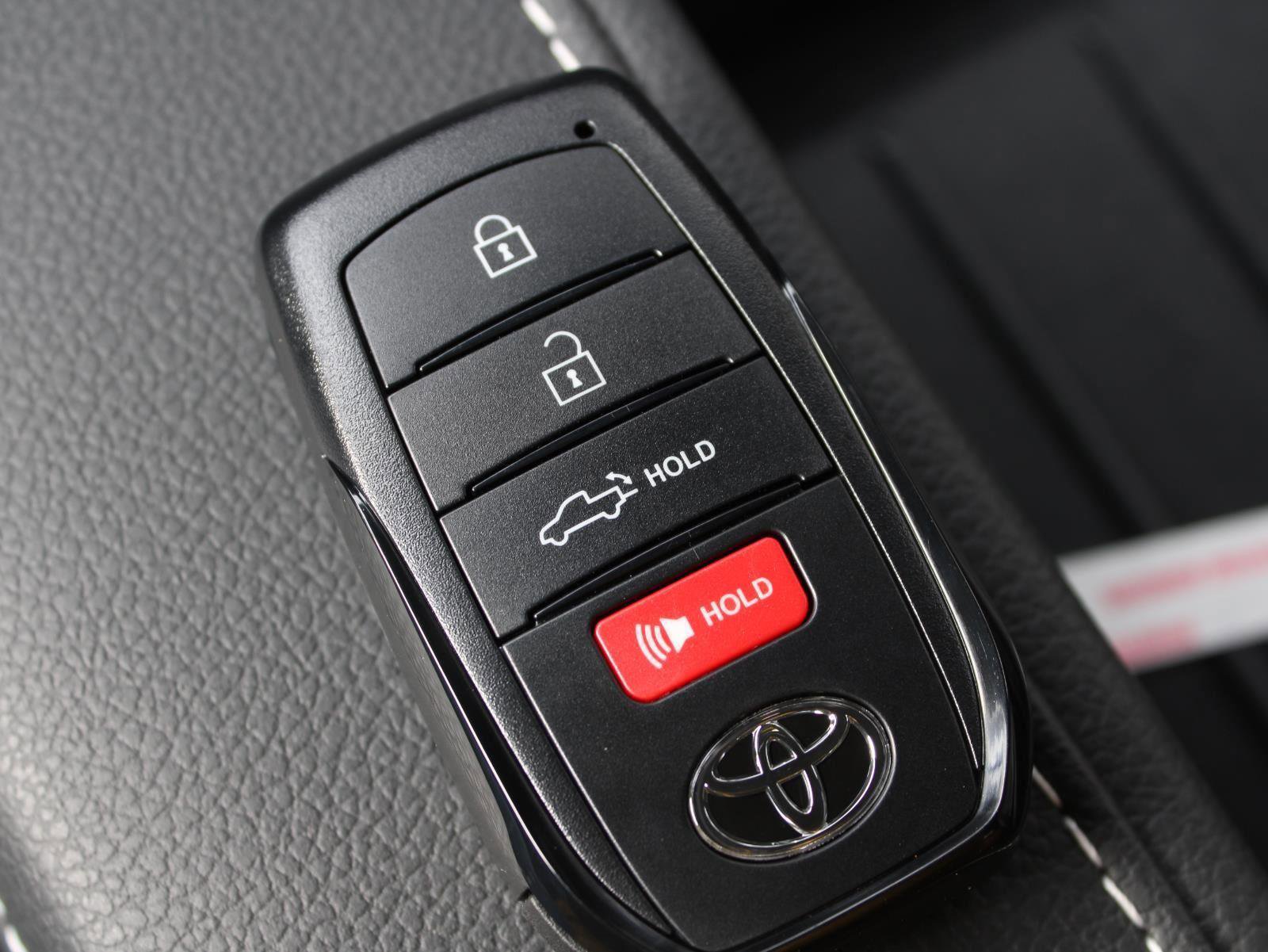 New 2026 Toyota Tundra Limited image 12