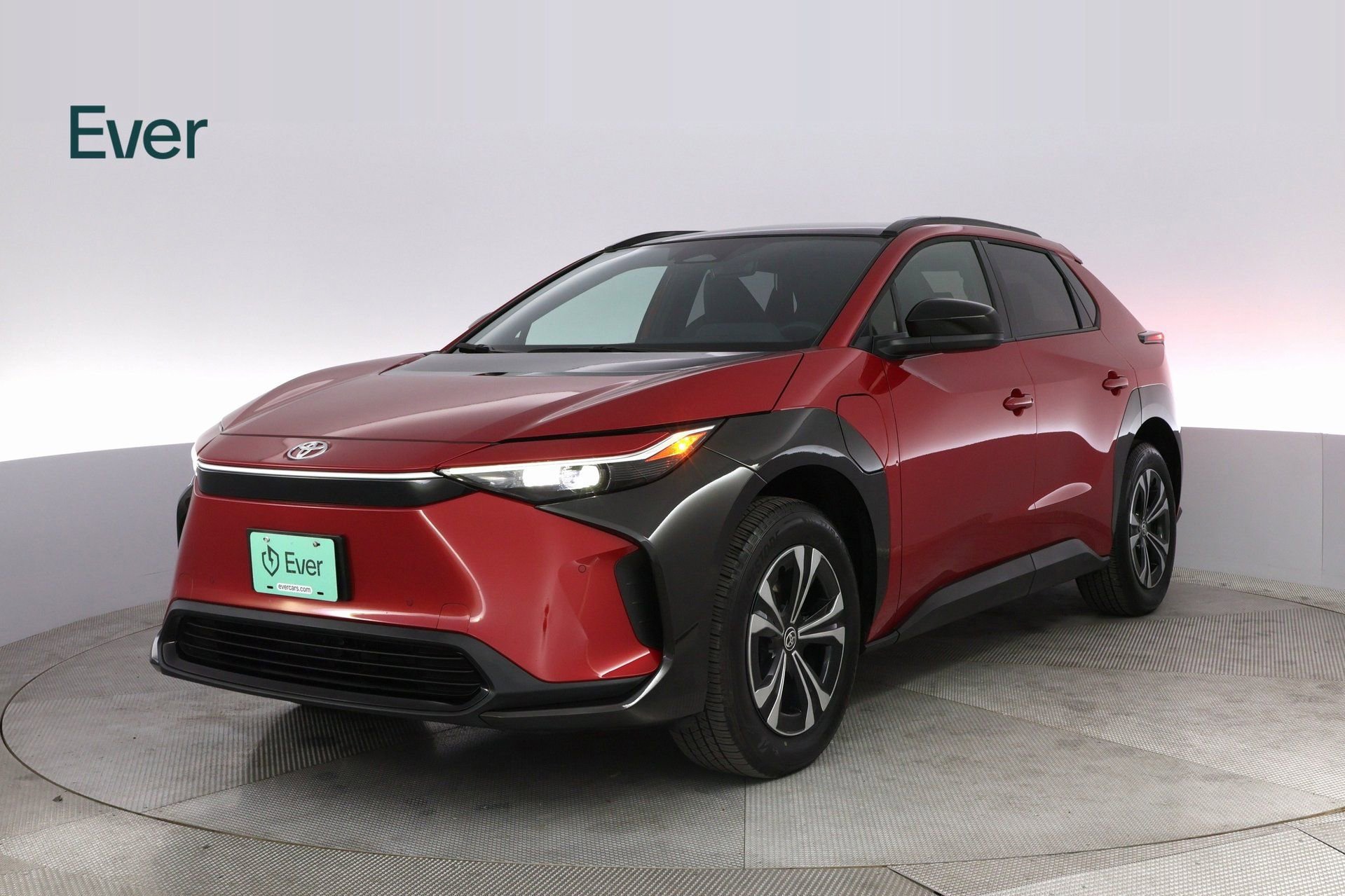 Used 2024 Toyota bZ4X XLE image 2