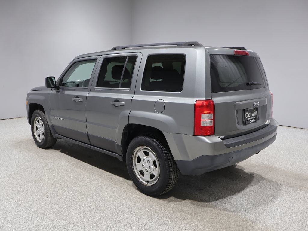 Used 2014 Jeep Patriot Sport w/ Power Value Group FWD image 4