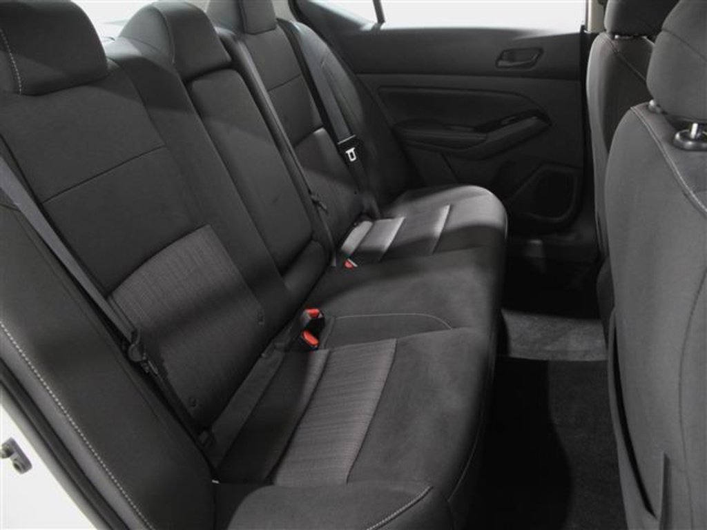 Used 2023 Nissan Altima 2.5 SV image 16