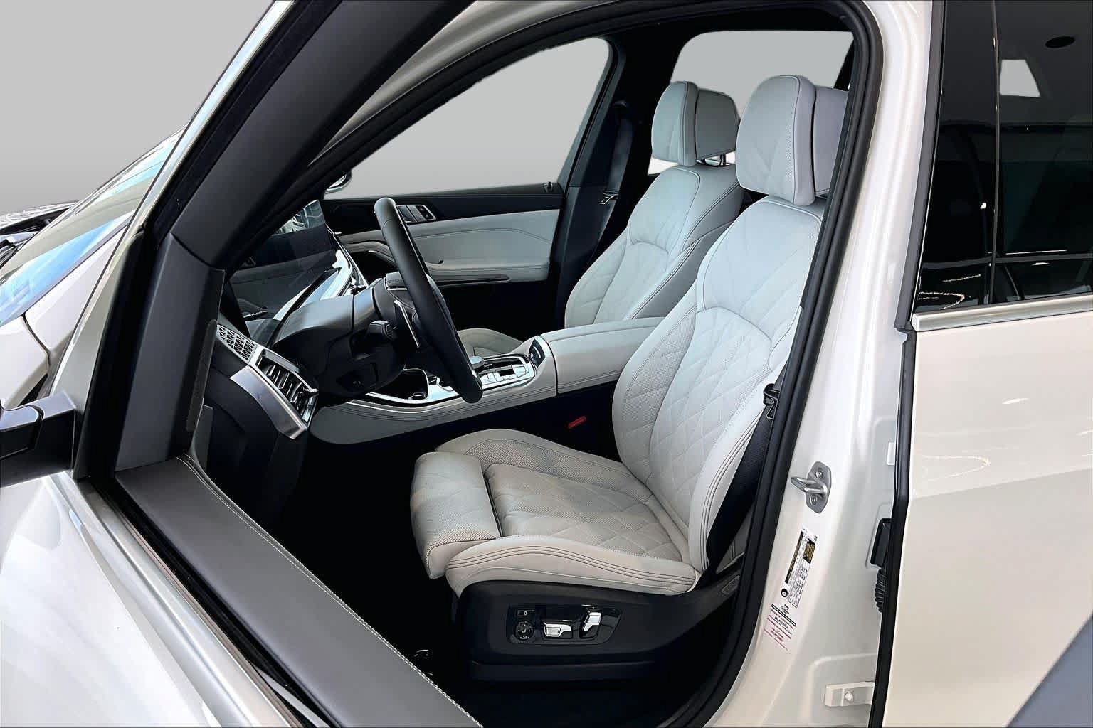 Used 2026 BMW X5 sDrive40i RWD image 7