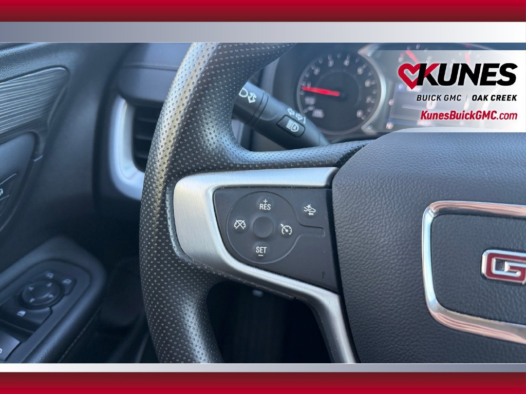 Used 2024 GMC Terrain SLE FWD image 17