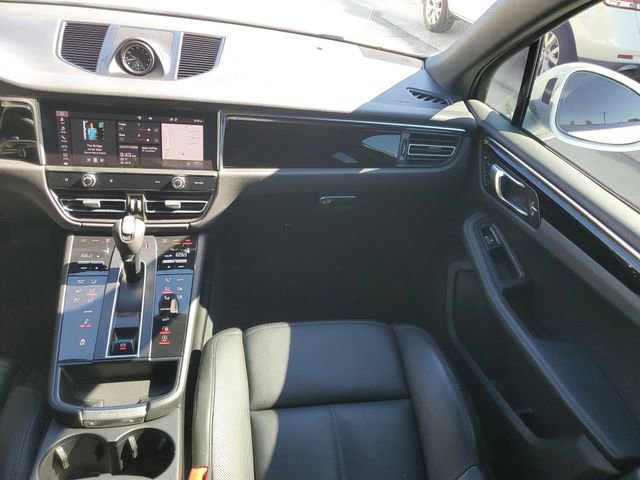 Used 2024 Porsche Macan S image 37