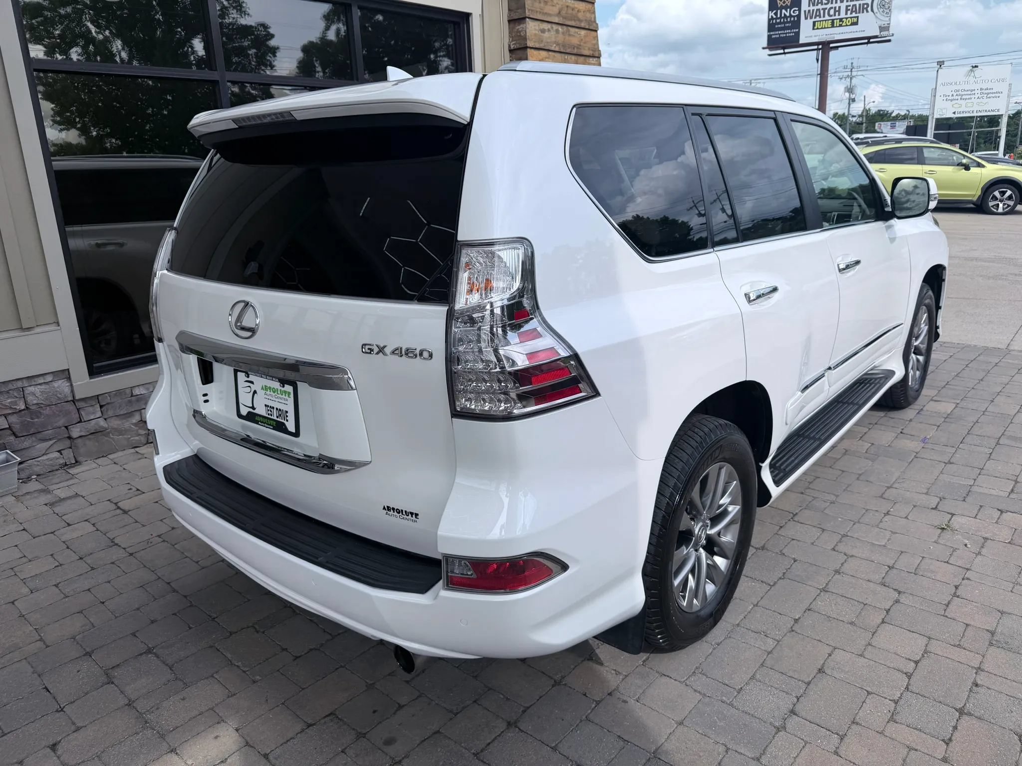 Used 2017 Lexus GX 460 Luxury AWD/4WD image 17