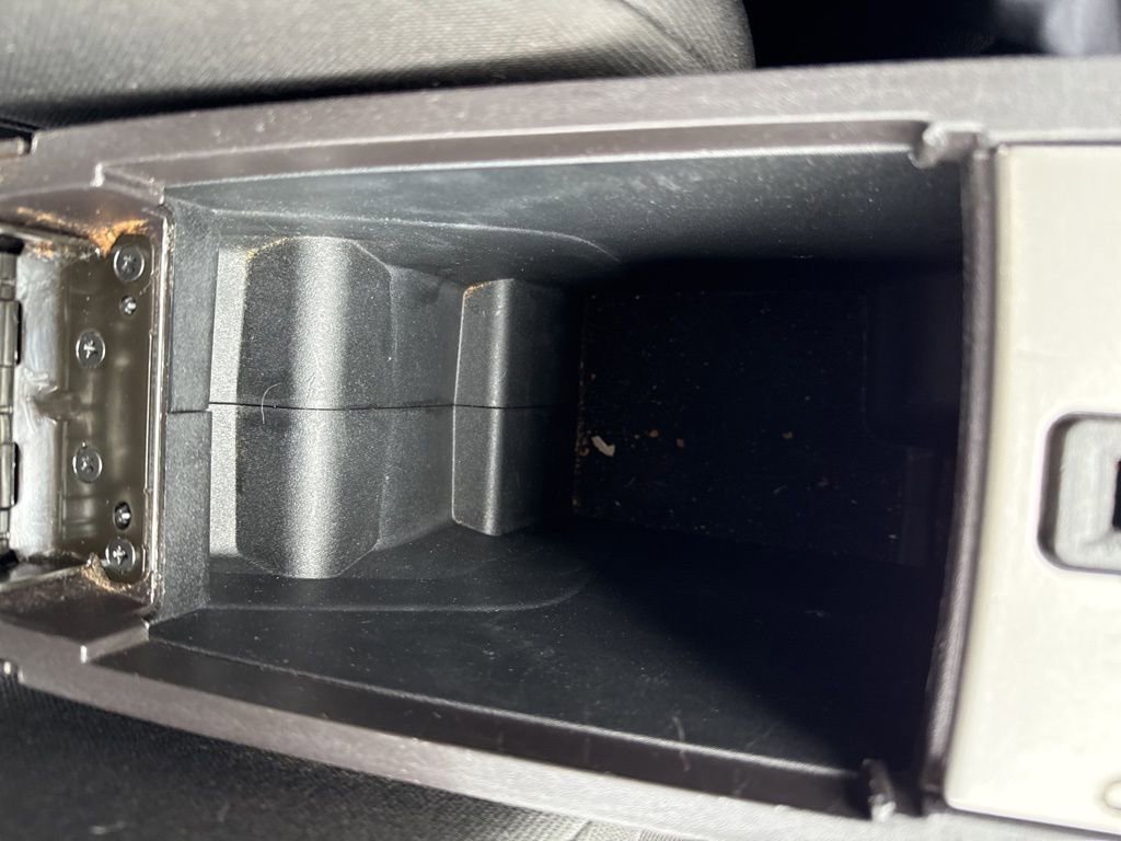 Used 2010 Ford Focus SE image 17